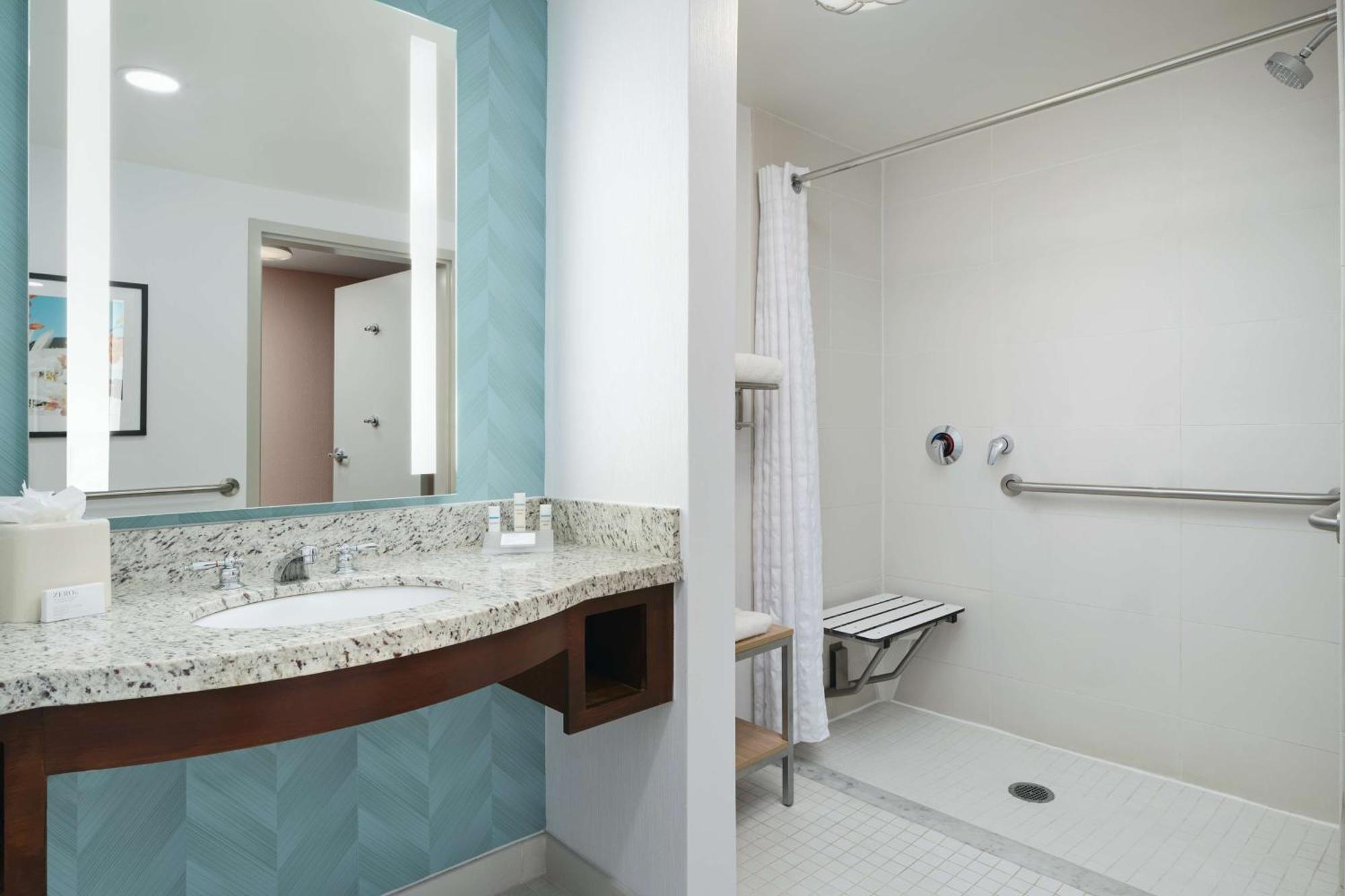 Hilton Garden Inn Atlanta Midtown Bagian luar foto