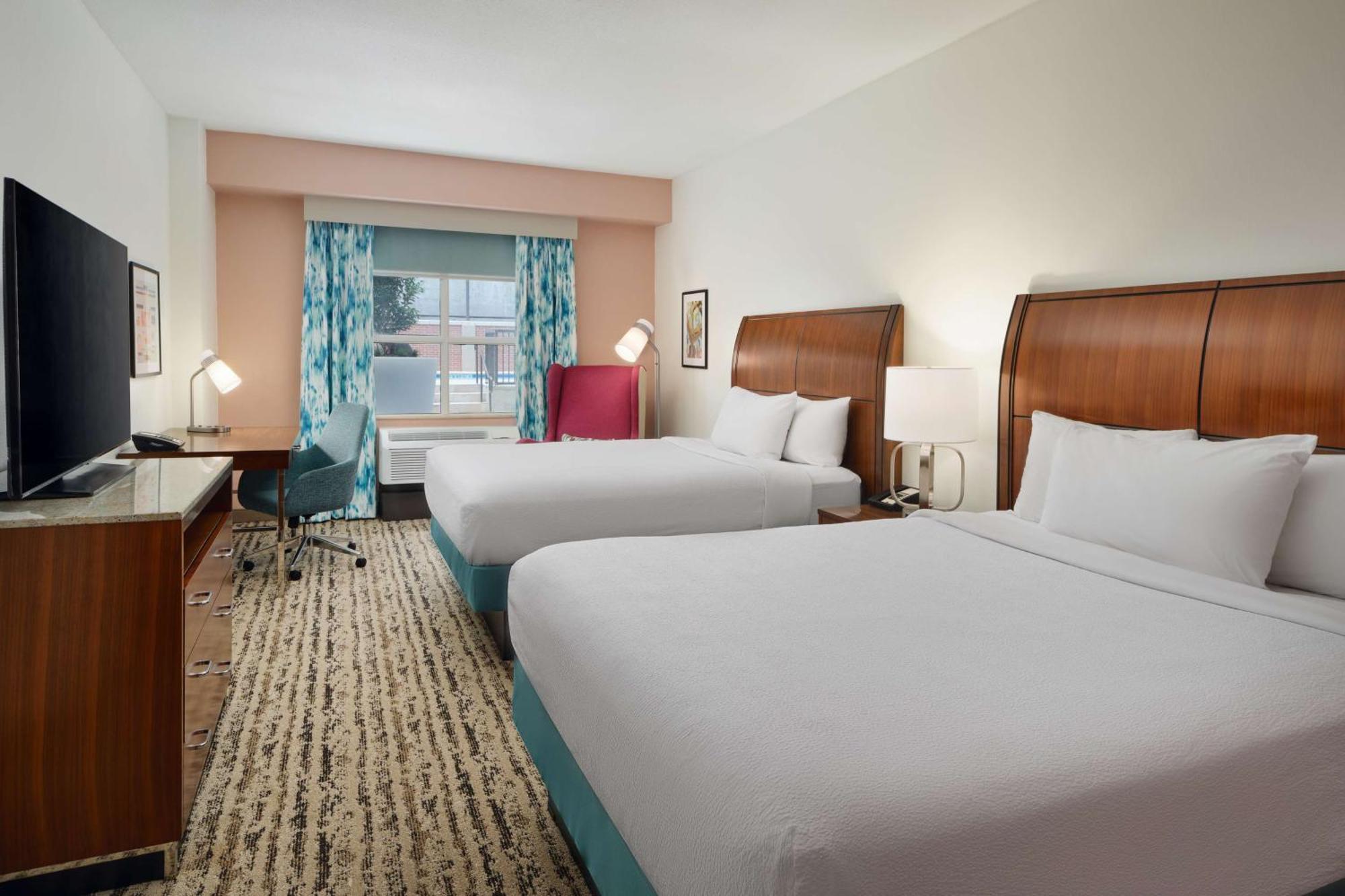 Hilton Garden Inn Atlanta Midtown Bagian luar foto