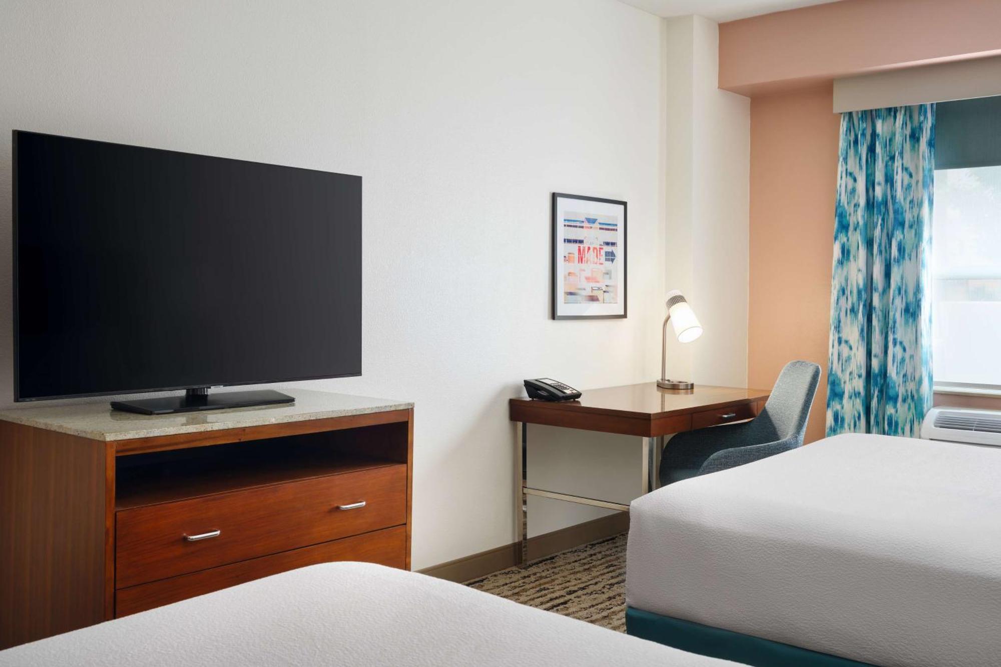 Hilton Garden Inn Atlanta Midtown Bagian luar foto