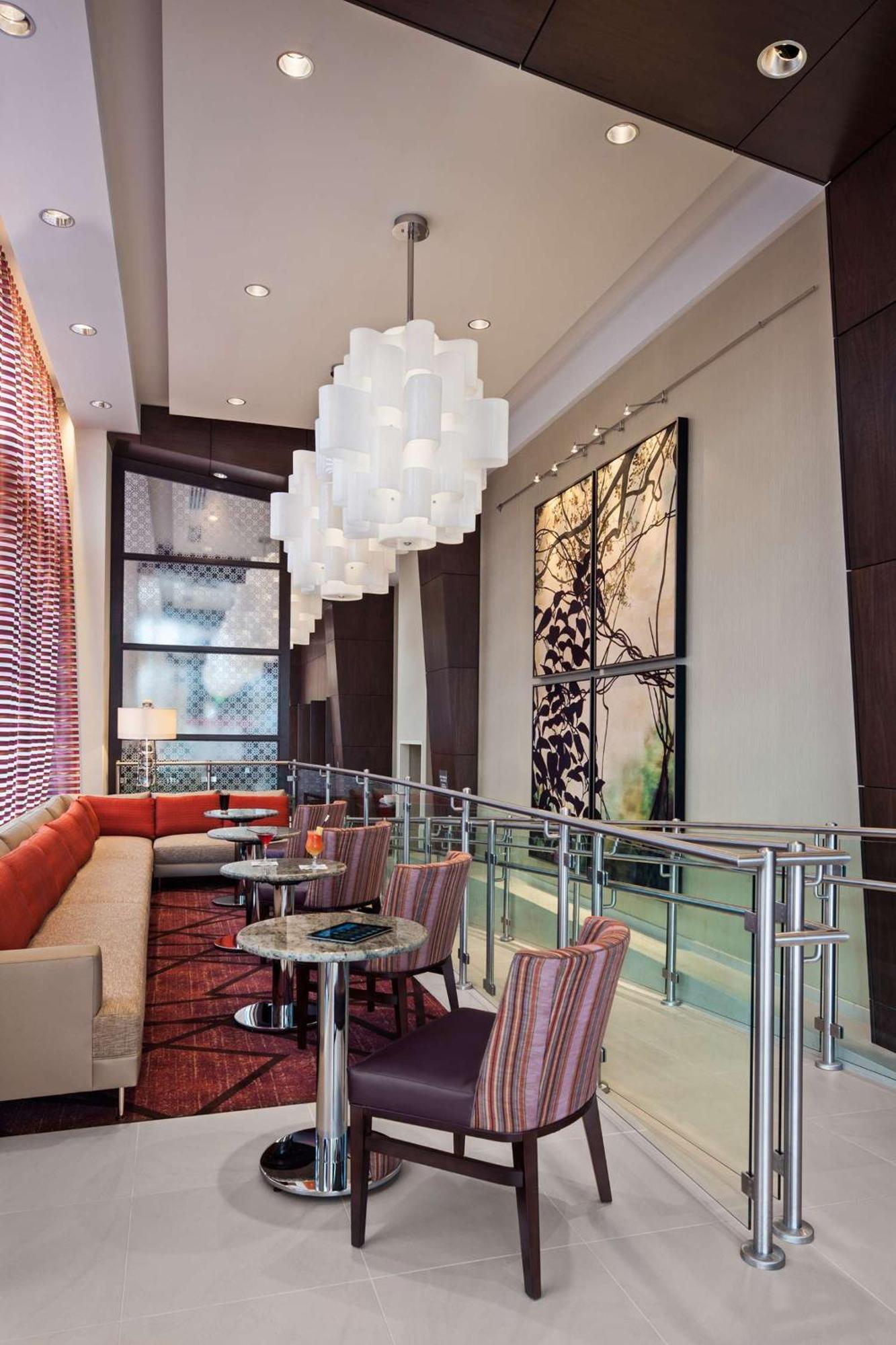 Hilton Garden Inn Atlanta Midtown Bagian luar foto