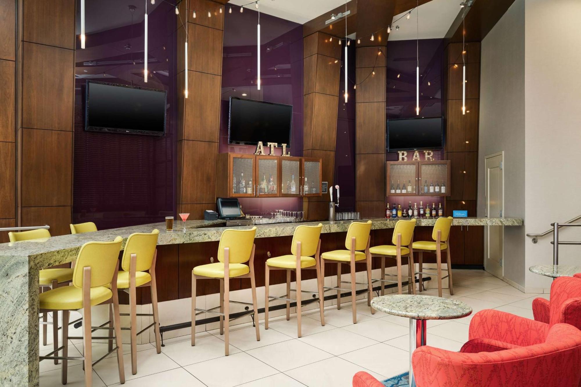 Hilton Garden Inn Atlanta Midtown Bagian luar foto